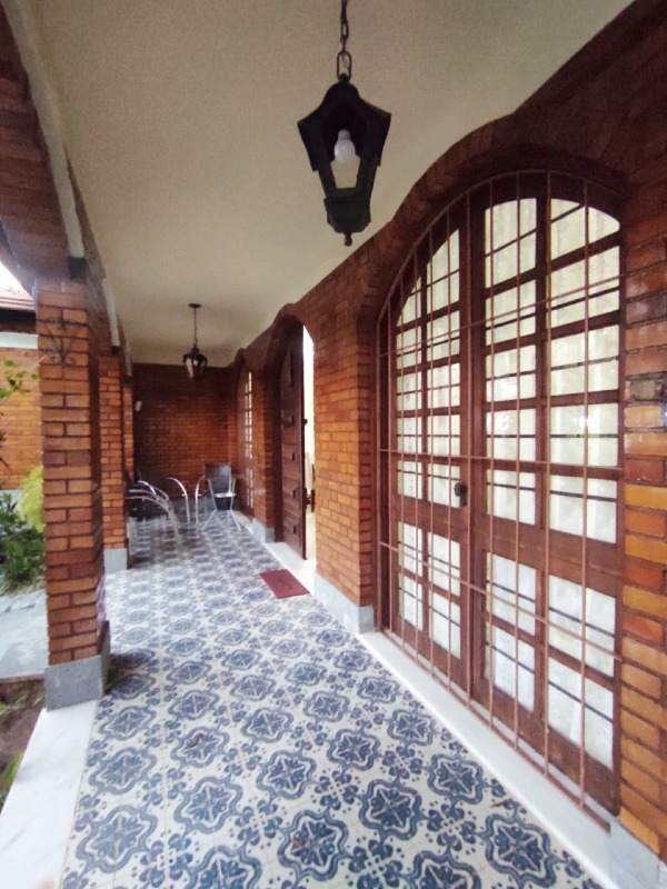 (30103) à venda - Casa com 4 quartos, 4 vagas, no Sion : 