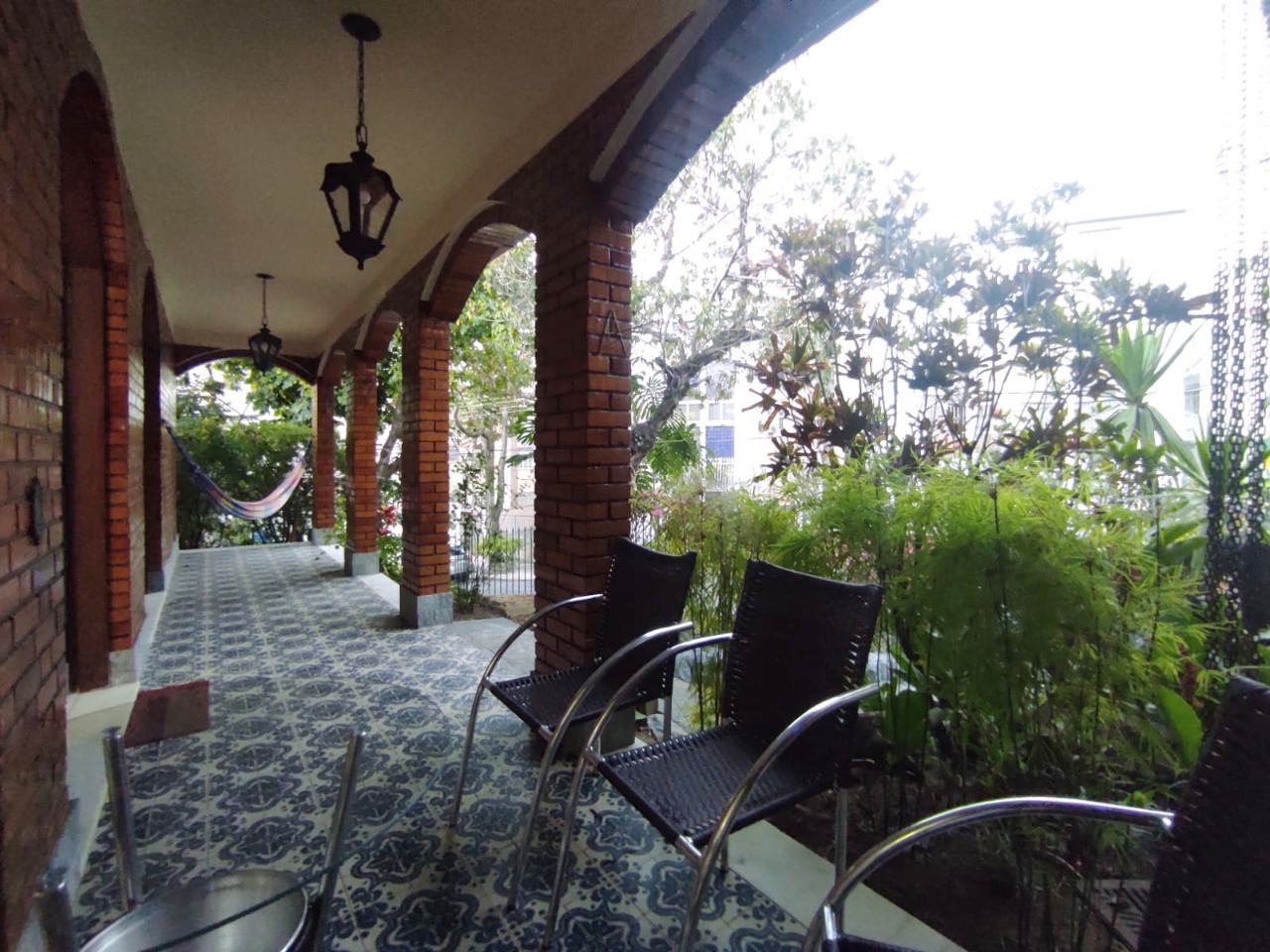 (30103) à venda - Casa com 4 quartos, 4 vagas, no Sion : 