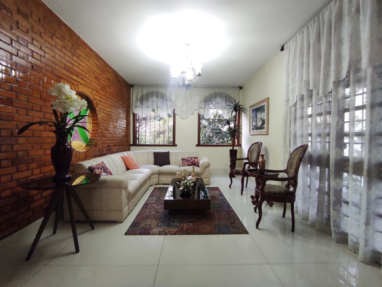 (30103) à venda - Casa com 4 quartos, 4 vagas, no Sion : 