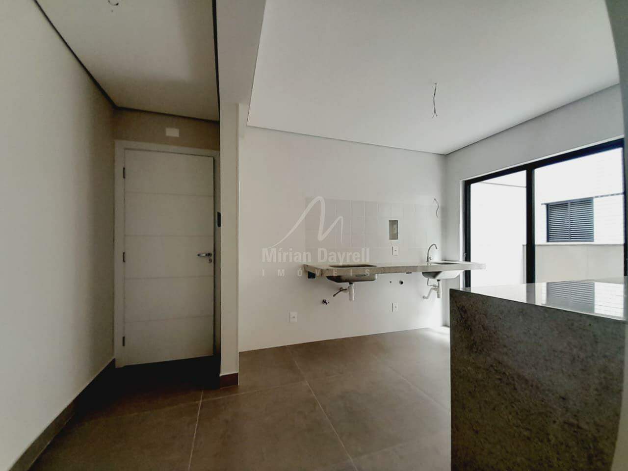 (30581) à venda - Área privativa com 2 quartos, 2 vagas, no Carmo : 