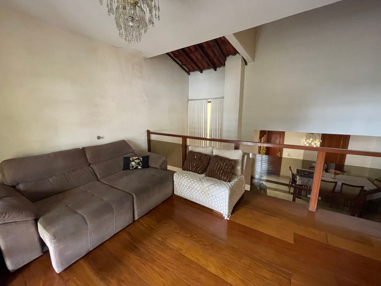 (31077) à venda - Casa com 5 quartos, 4 vagas, no Santa Lúcia : 