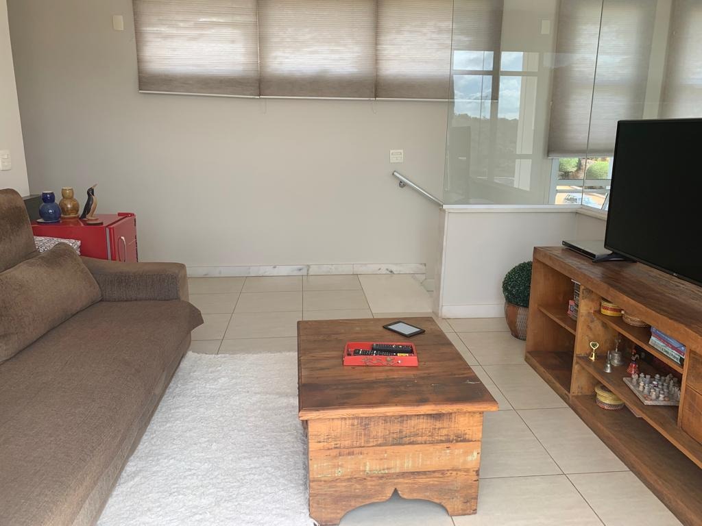 (31947) à venda - Casa com 3 quartos, 3 vagas, no Le Cottage : 