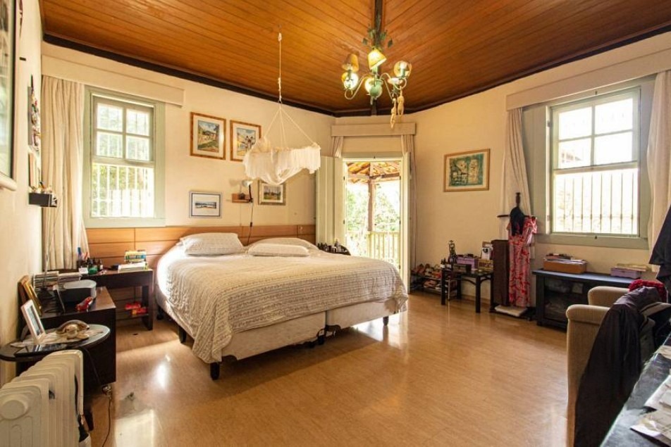 (31997) à venda - Casa com 3 quartos, 4 vagas, no Cond. Ville De Montagne : 