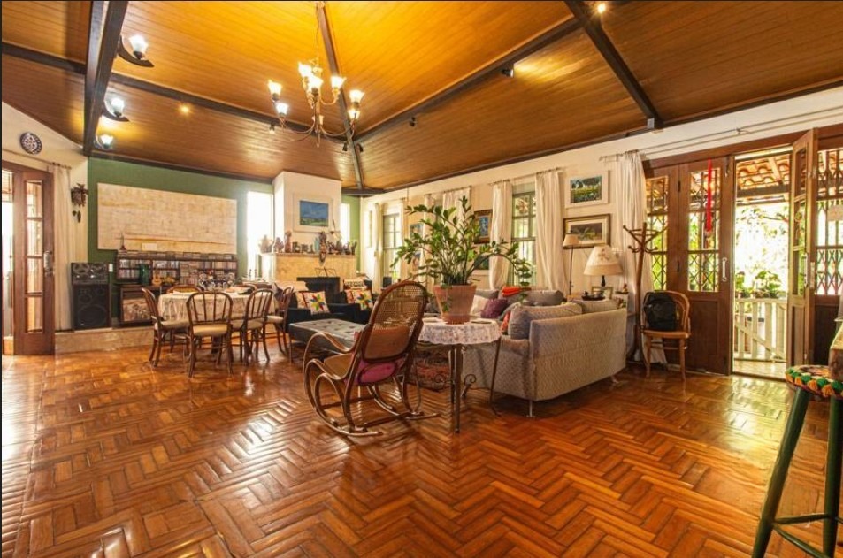 (31997) à venda - Casa com 3 quartos, 4 vagas, no Cond. Ville De Montagne : 