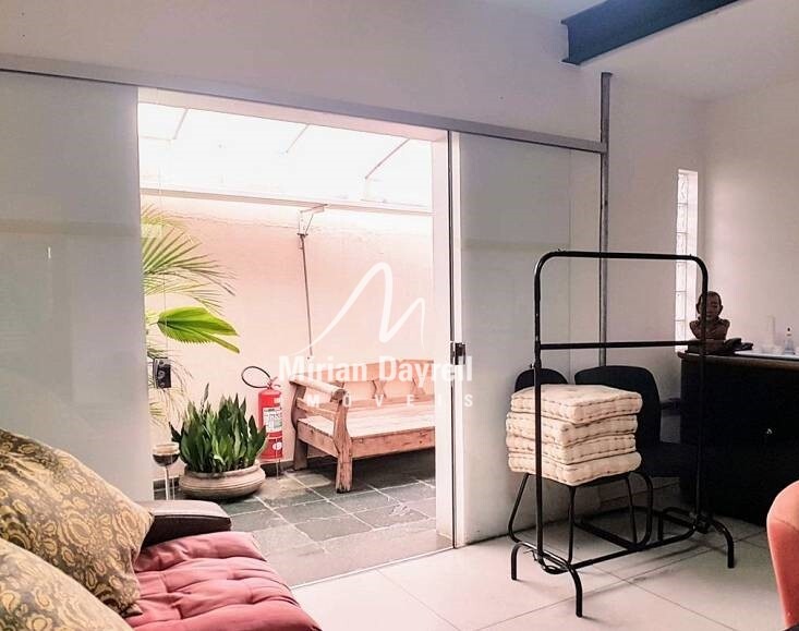 (32485) à venda - Casa com 15 quartos, 3 vagas, no Santa Lúcia : 