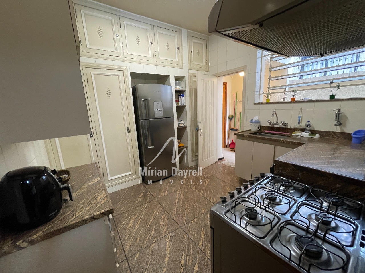 (32494) à venda - Casa com 4 quartos, 4 vagas, no Colégio Batista : 