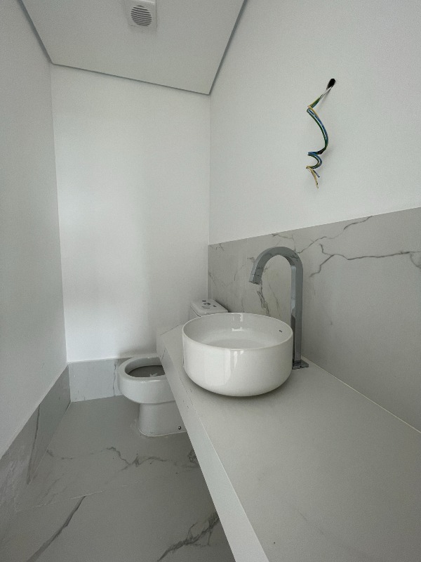 (33722) à venda - Cobertura com 4 quartos, 4 vagas, no Santa Lúcia : 