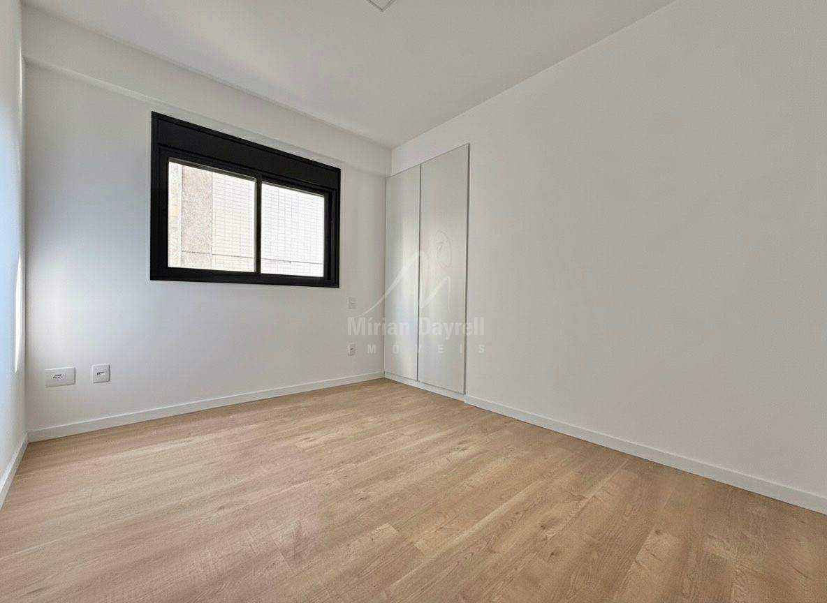 (33896) à venda - Apartamento com 2 quartos, 2 vagas, no São Pedro : 