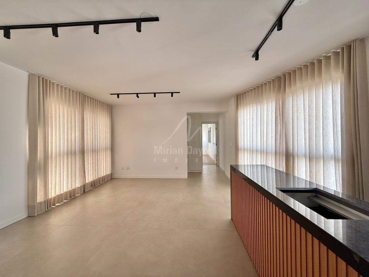 (33896) à venda - Apartamento com 2 quartos, 2 vagas, no São Pedro : 