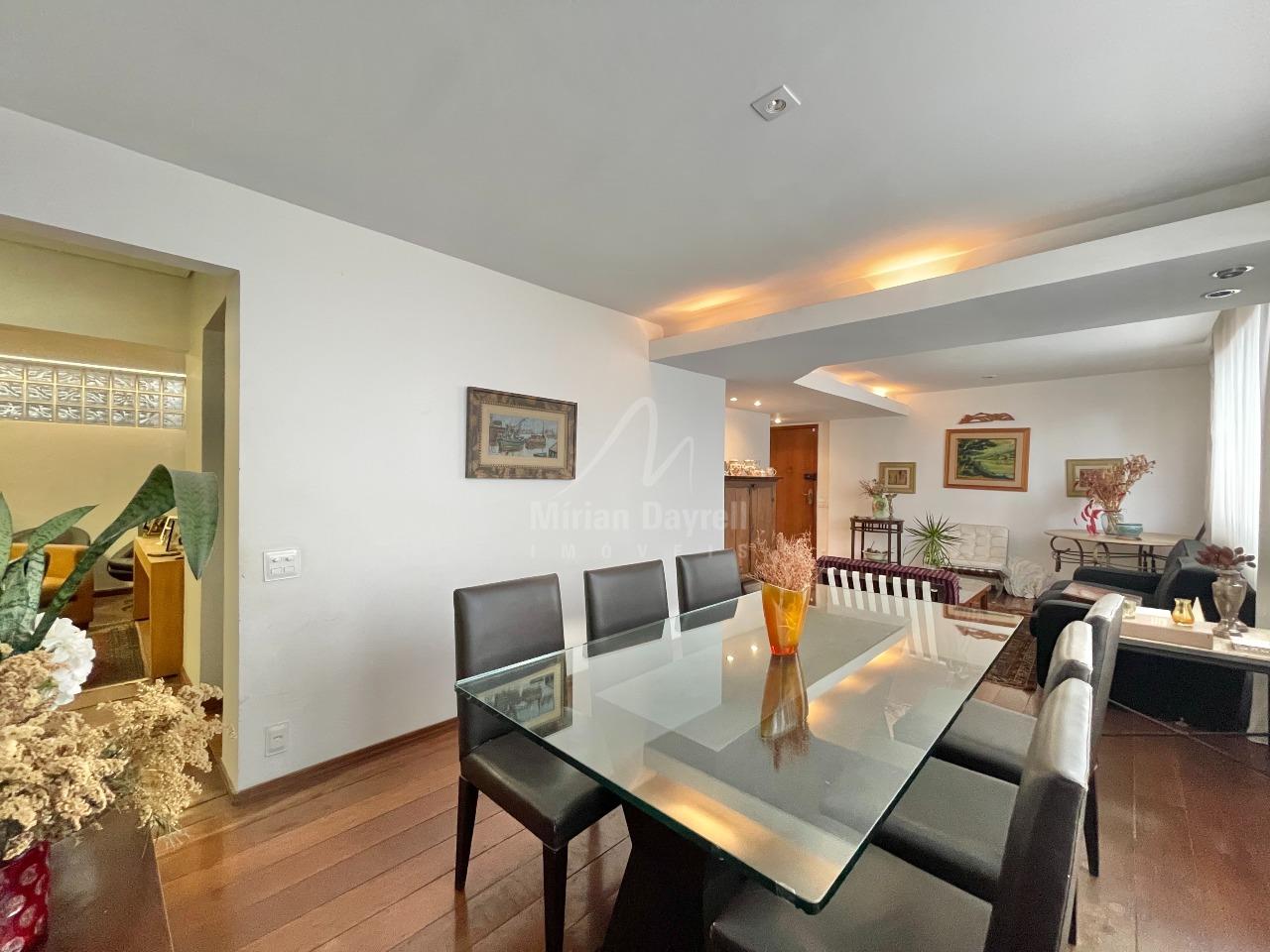 (35524) à venda - Área privativa com 4 quartos, 2 vagas, no Cruzeiro : 