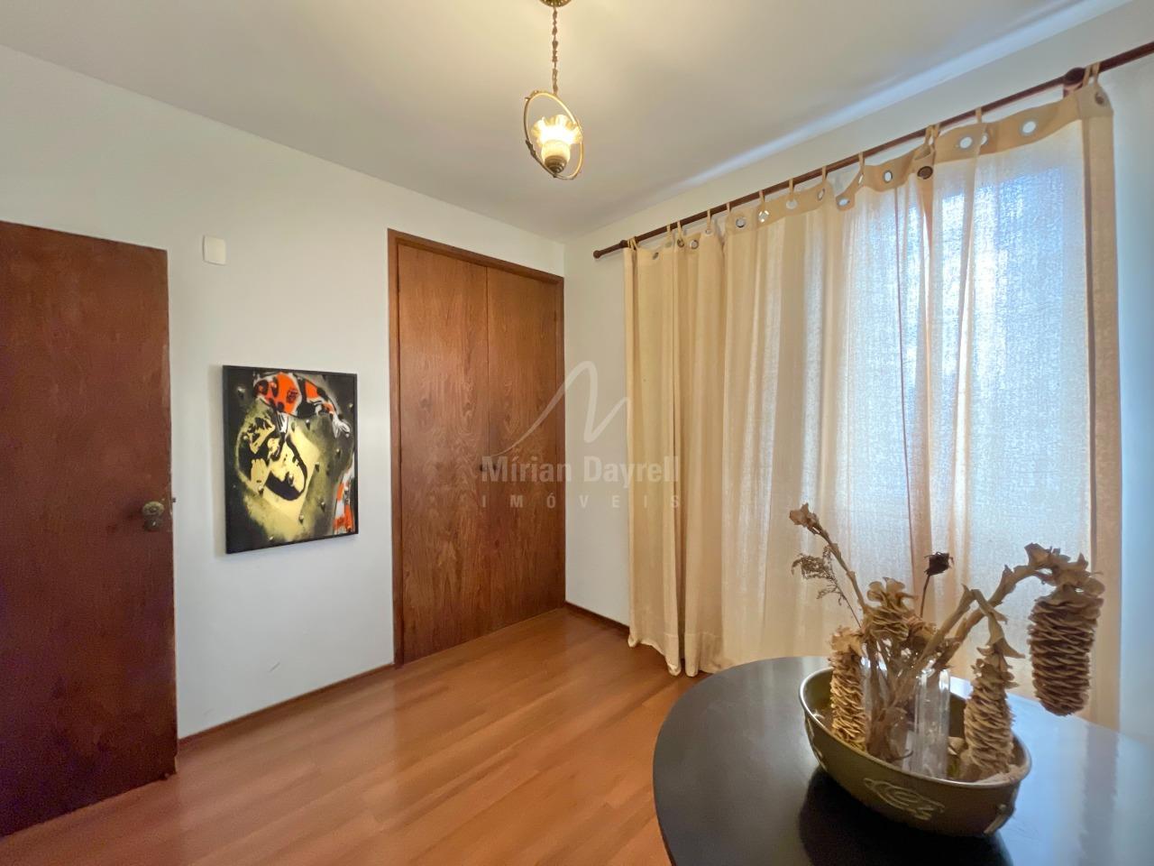 (35524) à venda - Área privativa com 4 quartos, 2 vagas, no Cruzeiro : 