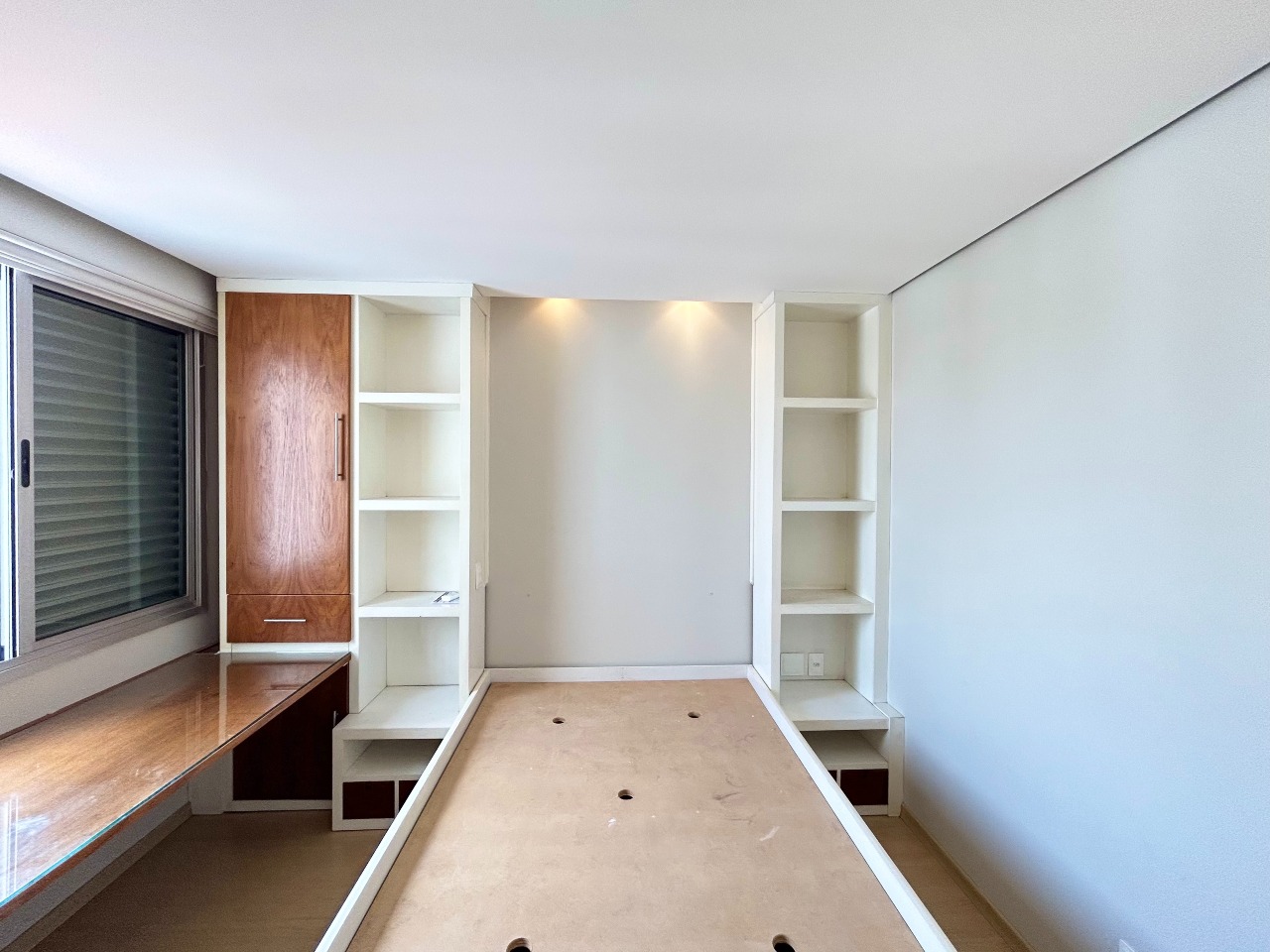 (35997) para aluguel - Apartamento com 4 quartos, 3 vagas, no Cidade Nova : 