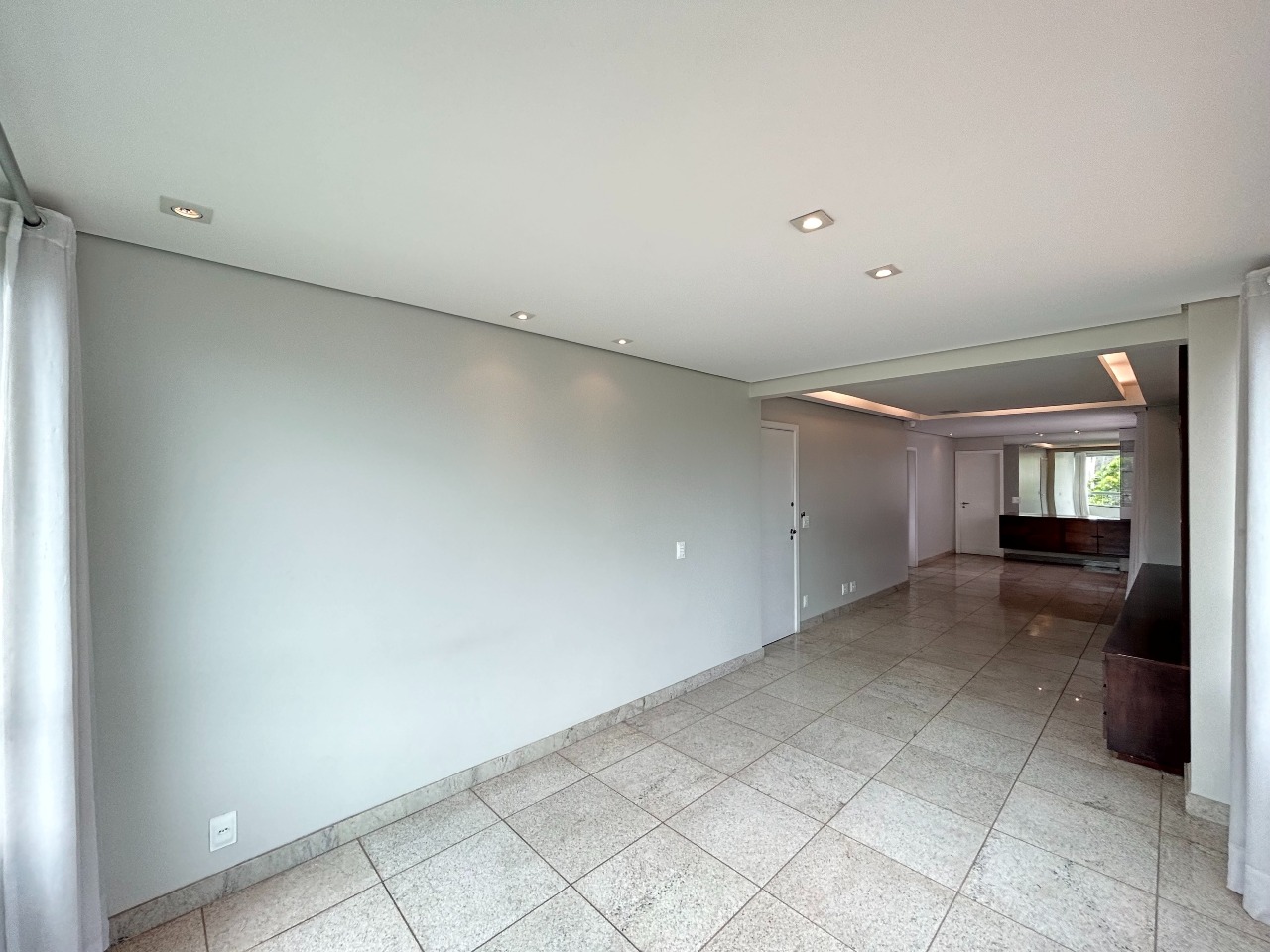 (35997) para aluguel - Apartamento com 4 quartos, 3 vagas, no Cidade Nova : 