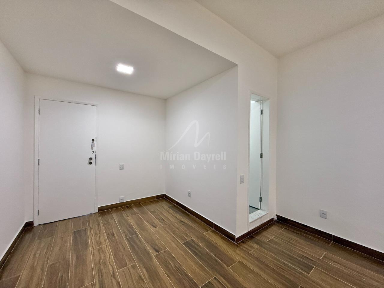 (3812) para aluguel - Sala com , no Centro : 