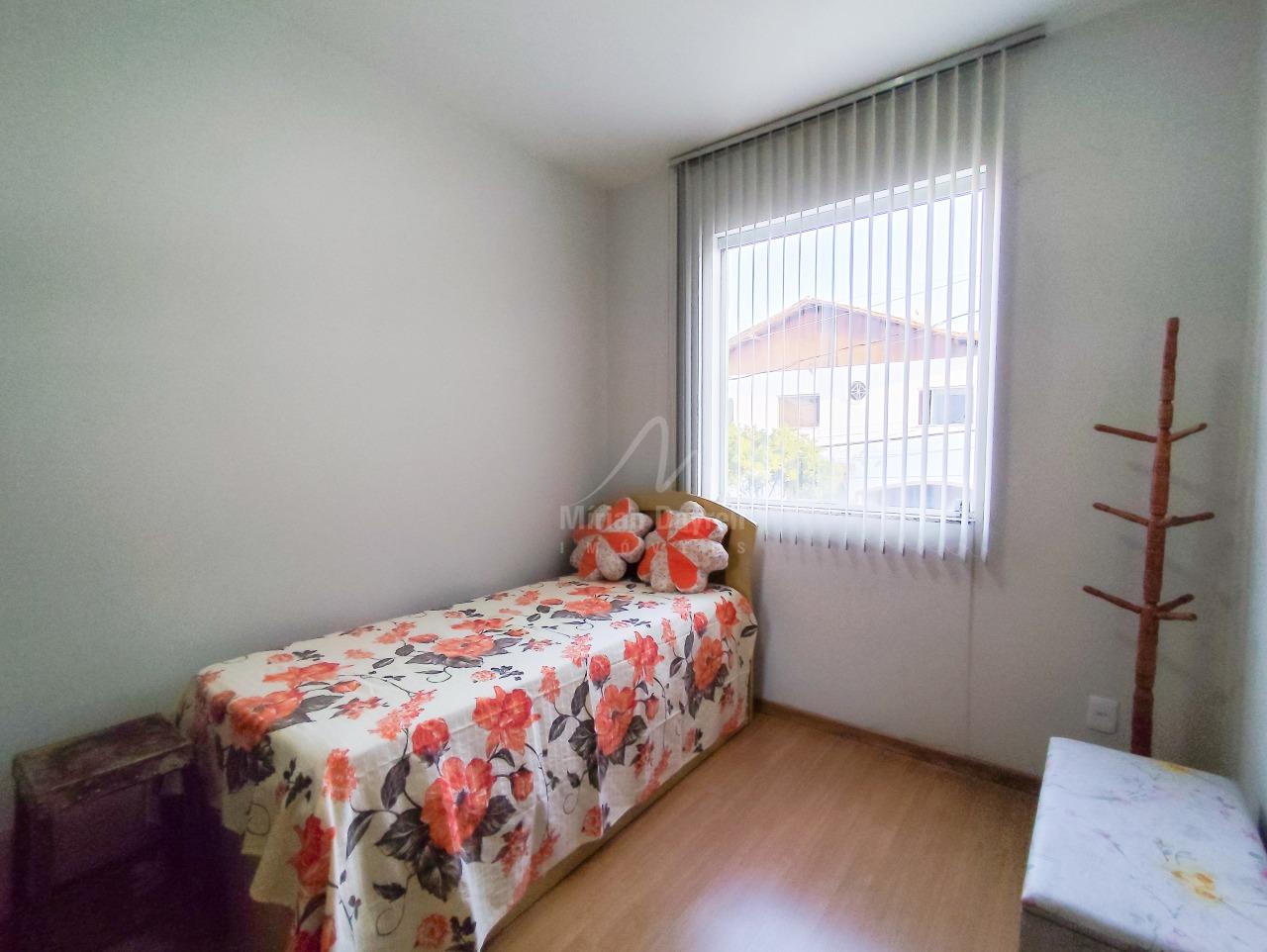 (43930) à venda - Casa geminada com 3 quartos, 2 vagas, no Santa Efigênia : 