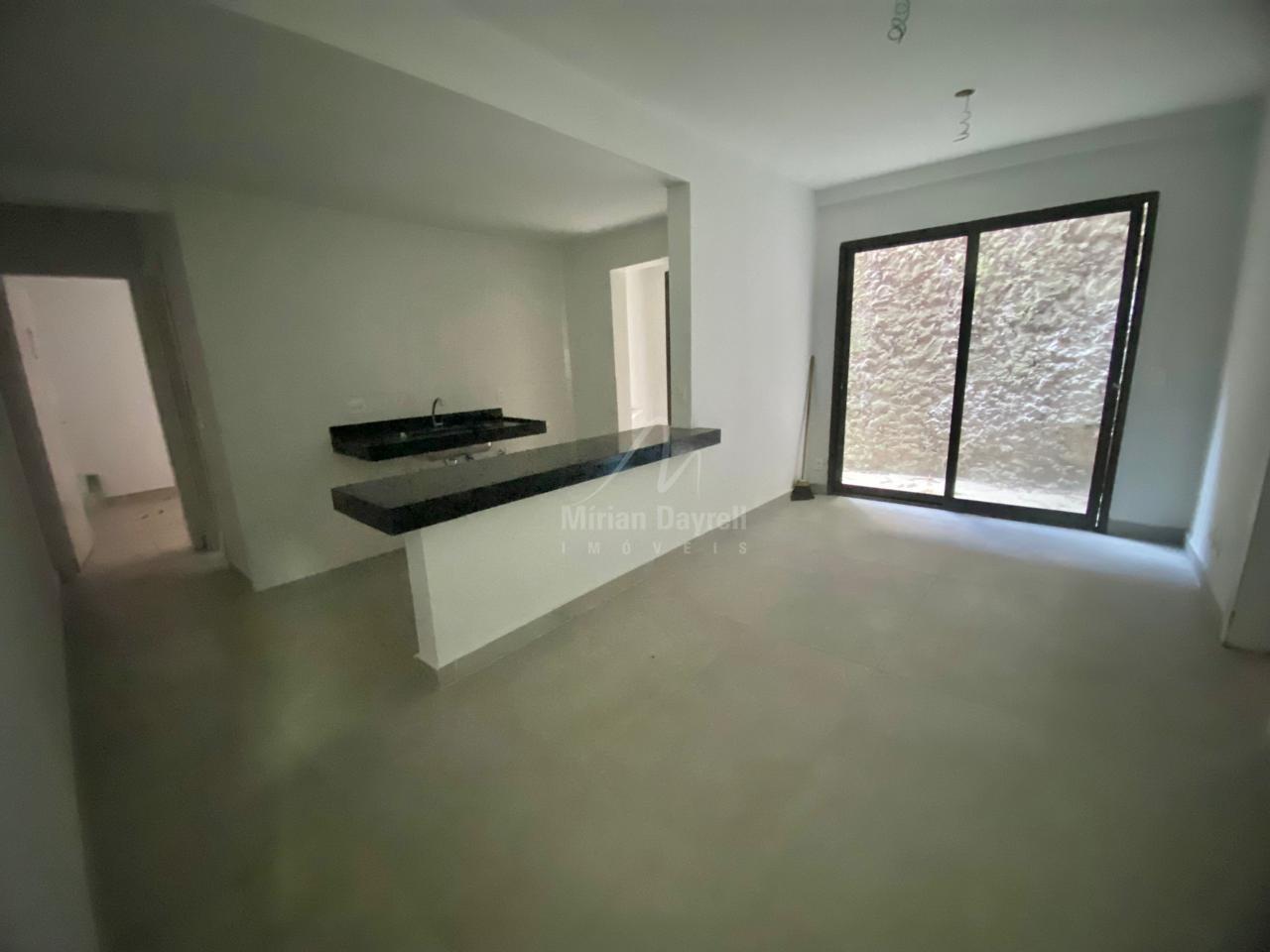 (52887) à venda - Área privativa com 2 quartos, 1 vaga, no Sagrada Família : 