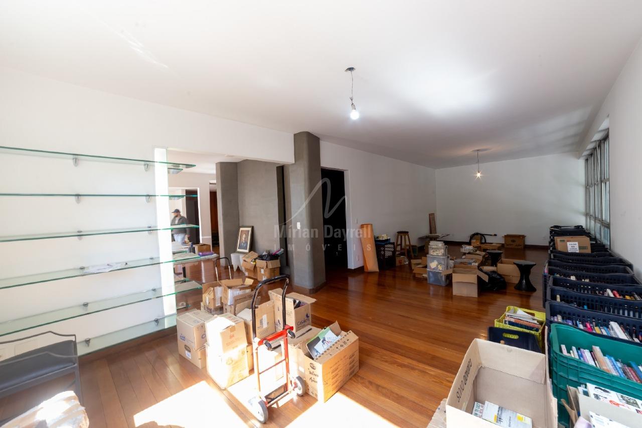 (55613) à venda - Apartamento com 3 quartos, 2 vagas, no Santo Antônio : 