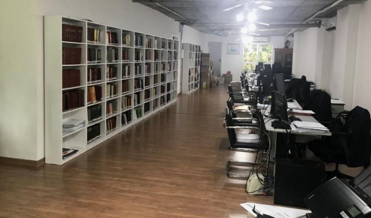 (878) à venda - Prédio Comercial com , 3 vagas, no Savassi : 