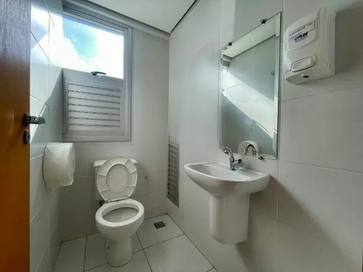 Sala à venda no Santa Efigênia: 