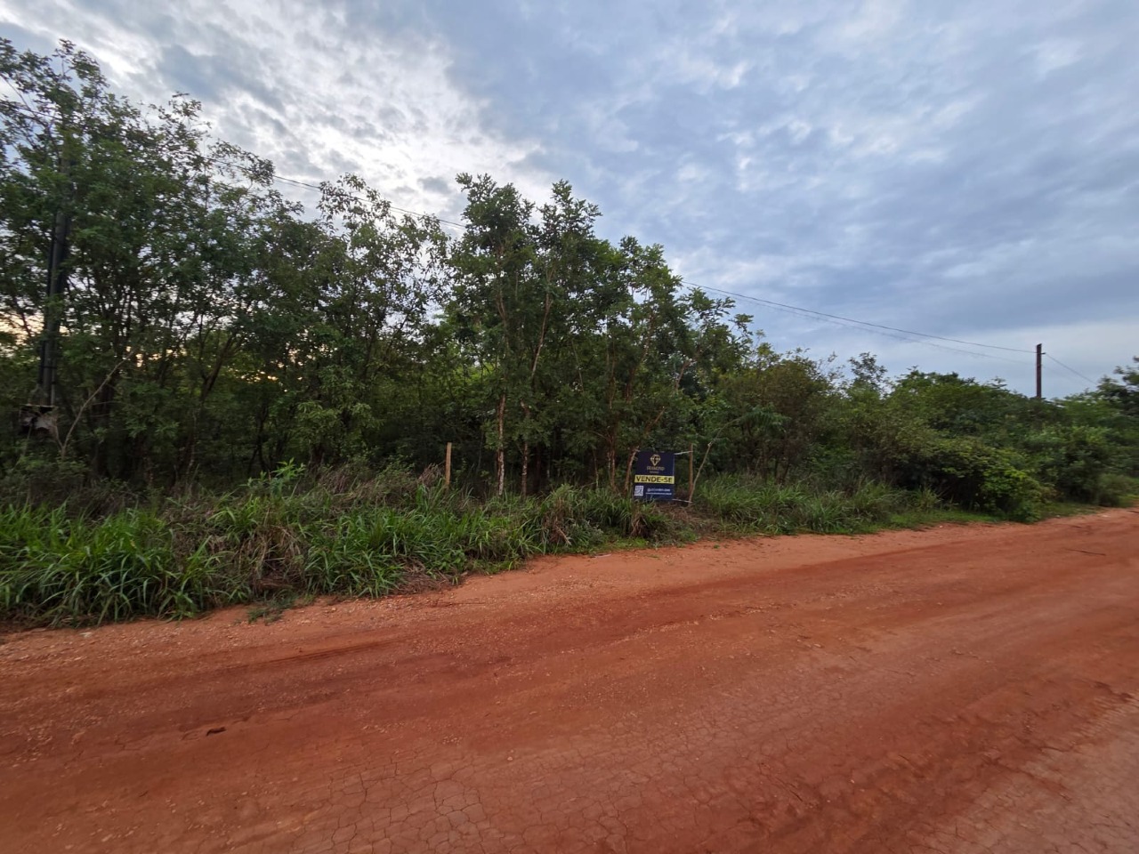 Lote à venda no Distrito Industrial: 