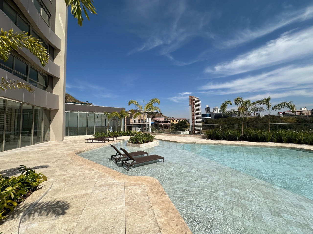 Apartamento à venda no Santa Lúcia: 