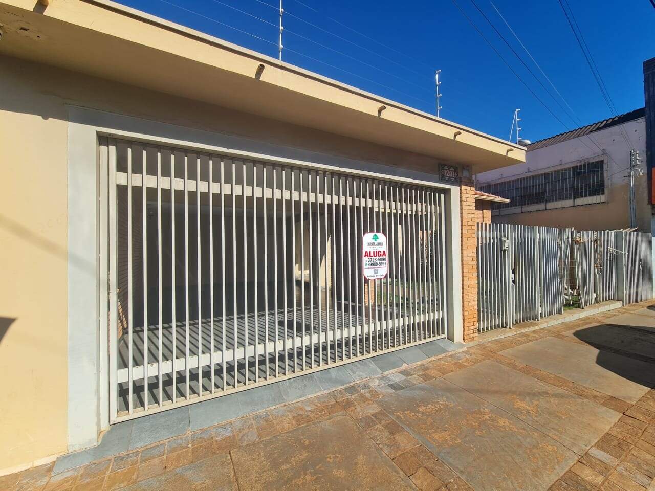 Casa para aluguel no Centro: 