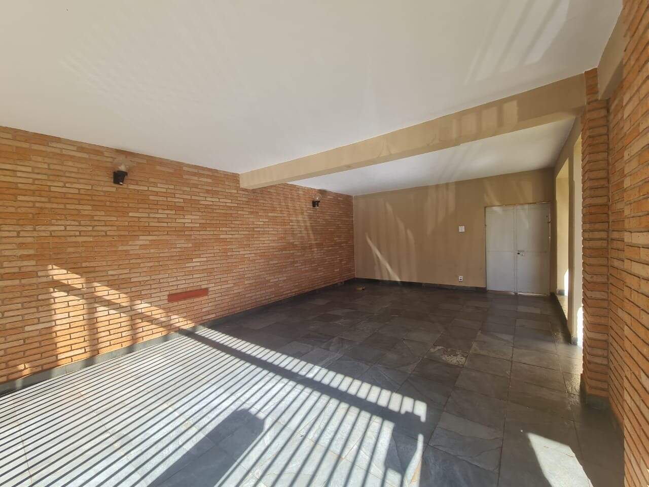 Casa para aluguel no Centro: 