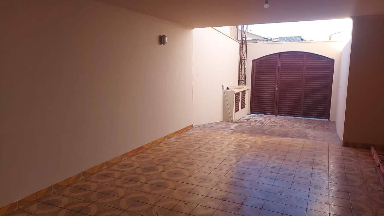 Casa para aluguel no Centro: 