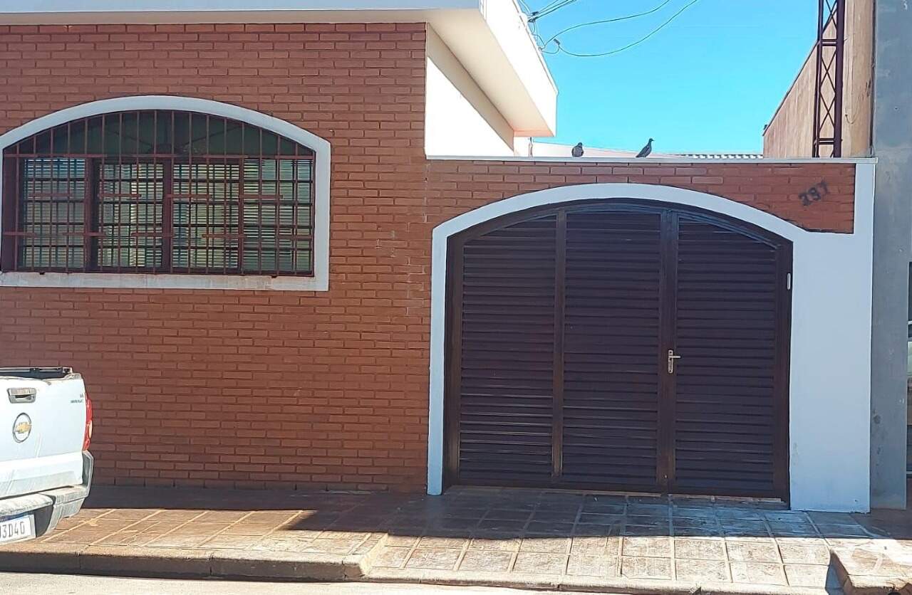 Casa para aluguel no Centro: 