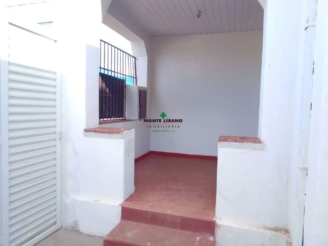 Casa para aluguel no Centro: 