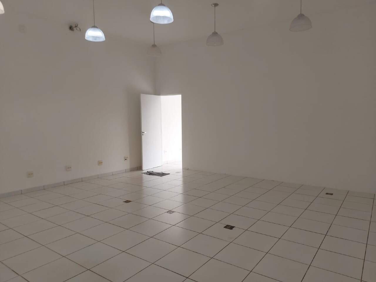 Loja para aluguel no Centro: 