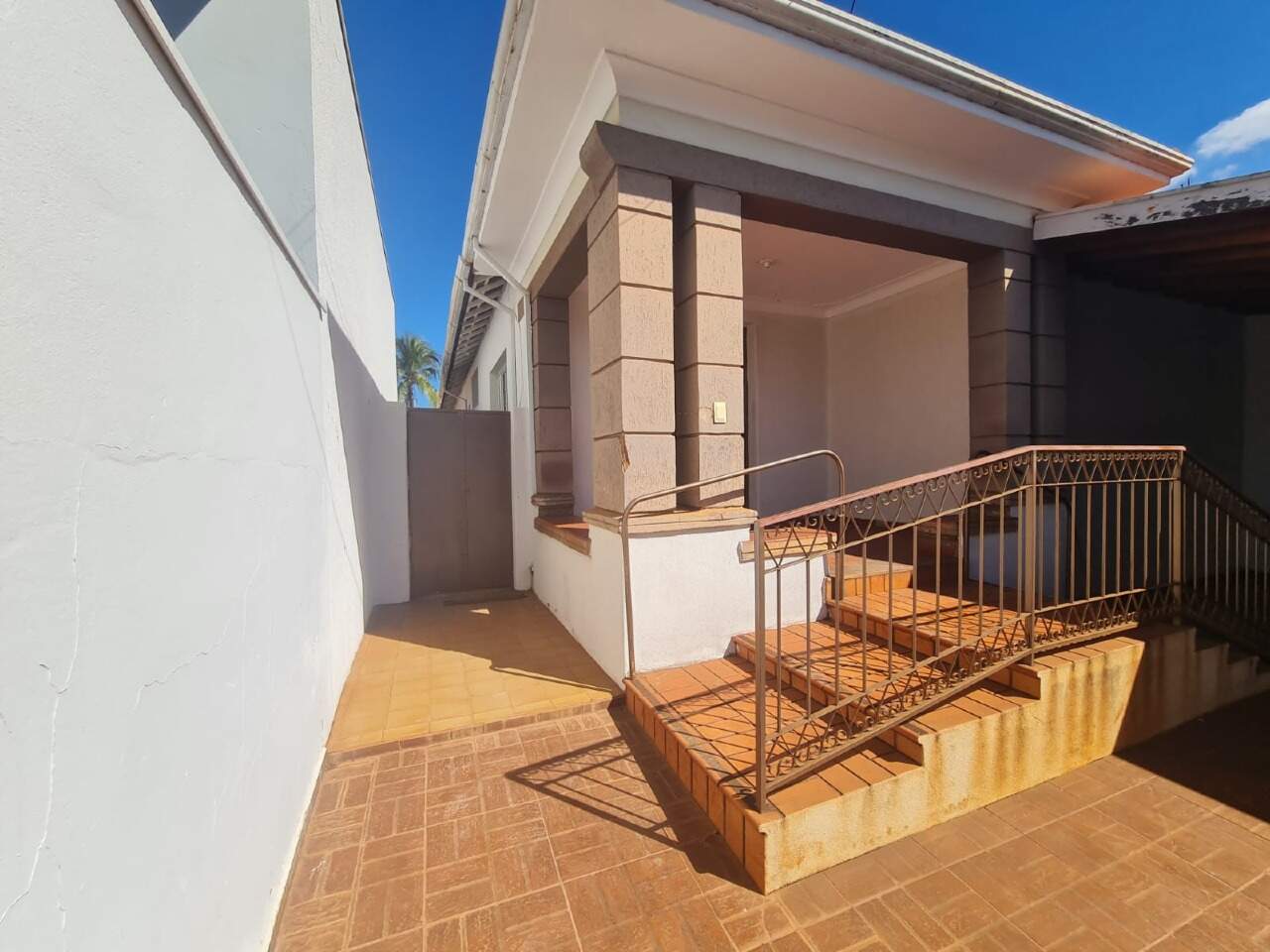 Casa para aluguel no Centro: 