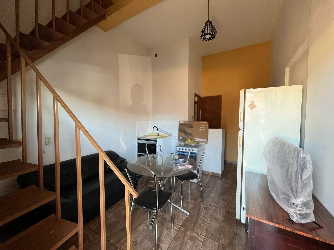 Kitnet para aluguel no Centro: 