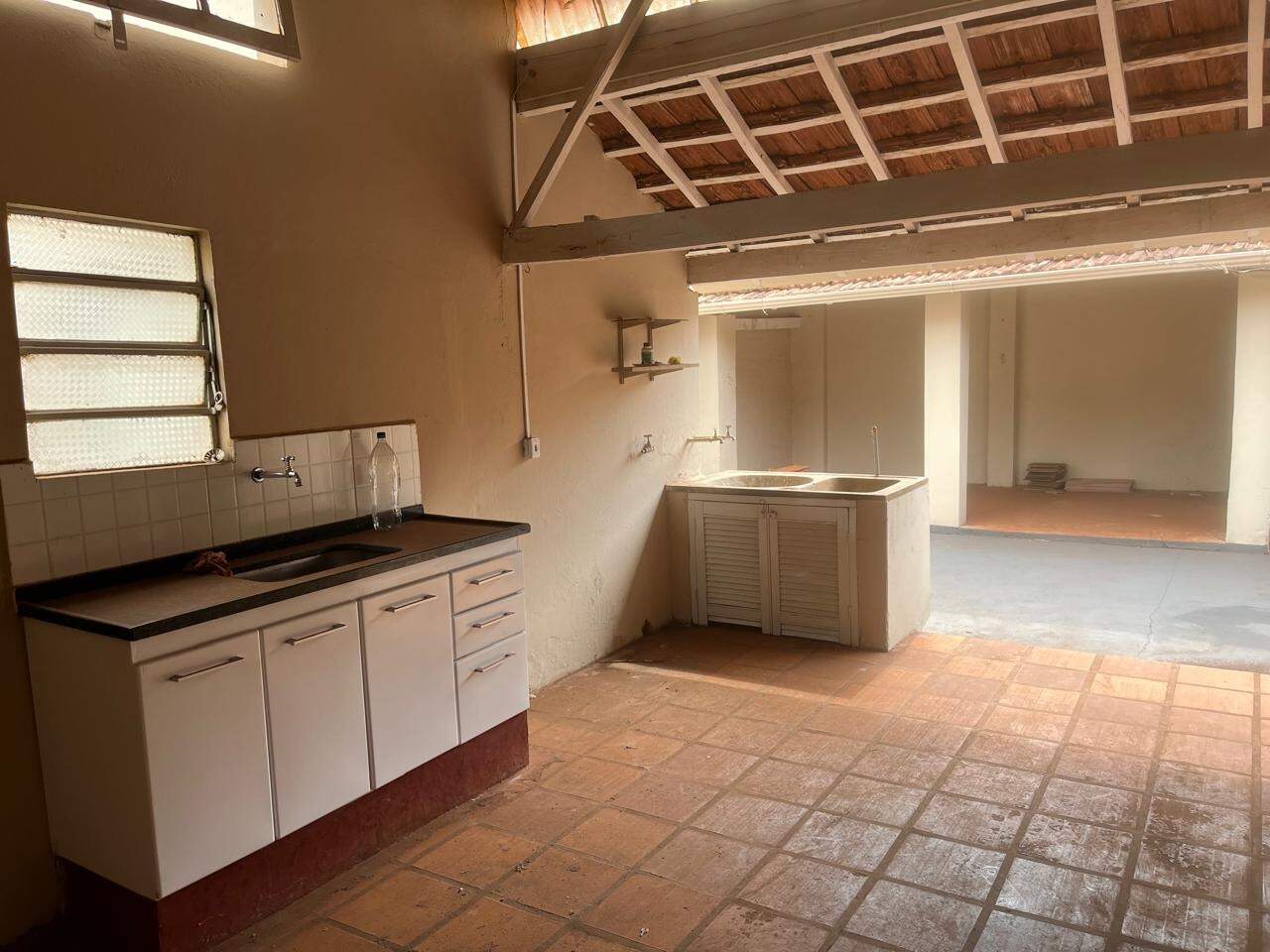 Casa para aluguel no Baixada: 