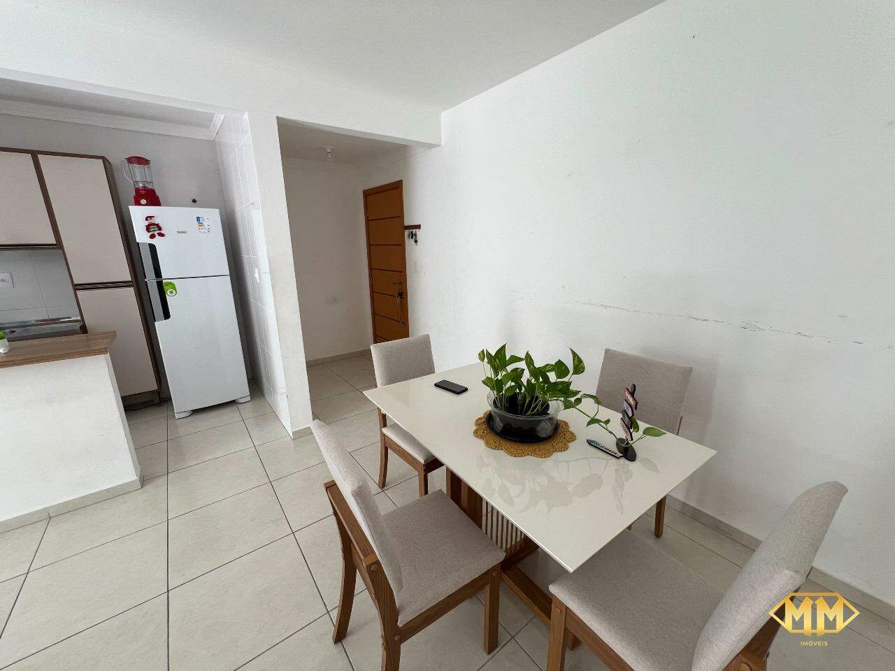 Apartamento à venda no Ingleses do Rio Vermelho: Sala de jantar