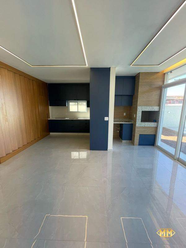 Casa à venda no São João do Rio Vermelho: 