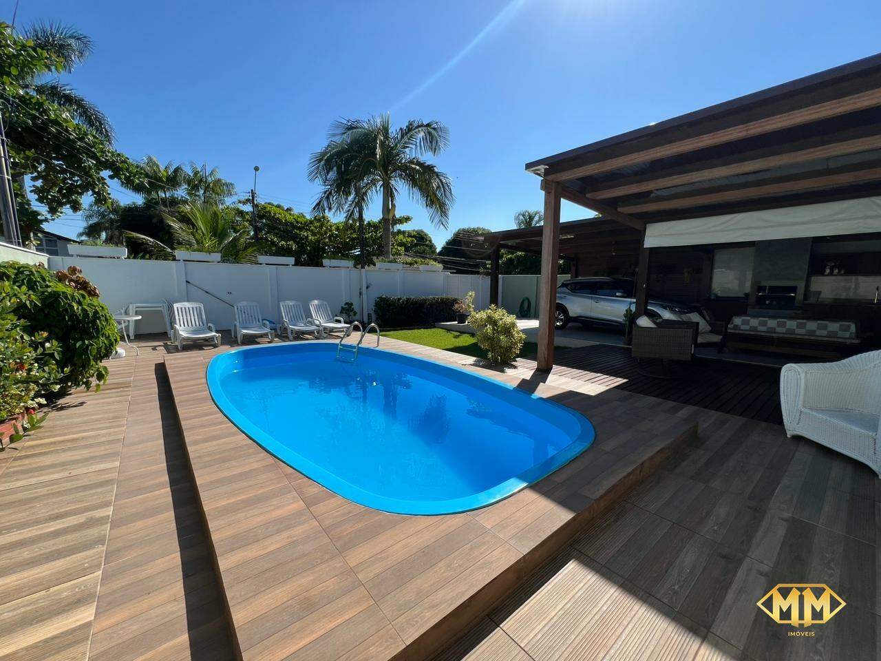 Casa à venda no Daniela: 