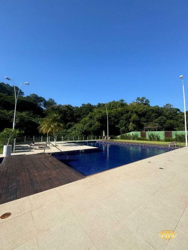 Casa de Condomínio à venda no São João do Rio Vermelho: piscina 