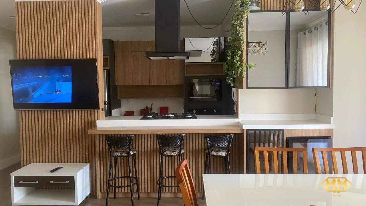 Apartamento à venda no Ingleses do Rio Vermelho: COZINHA