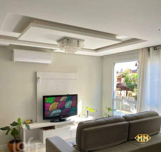 Apartamento à venda no Ingleses do Rio Vermelho: 