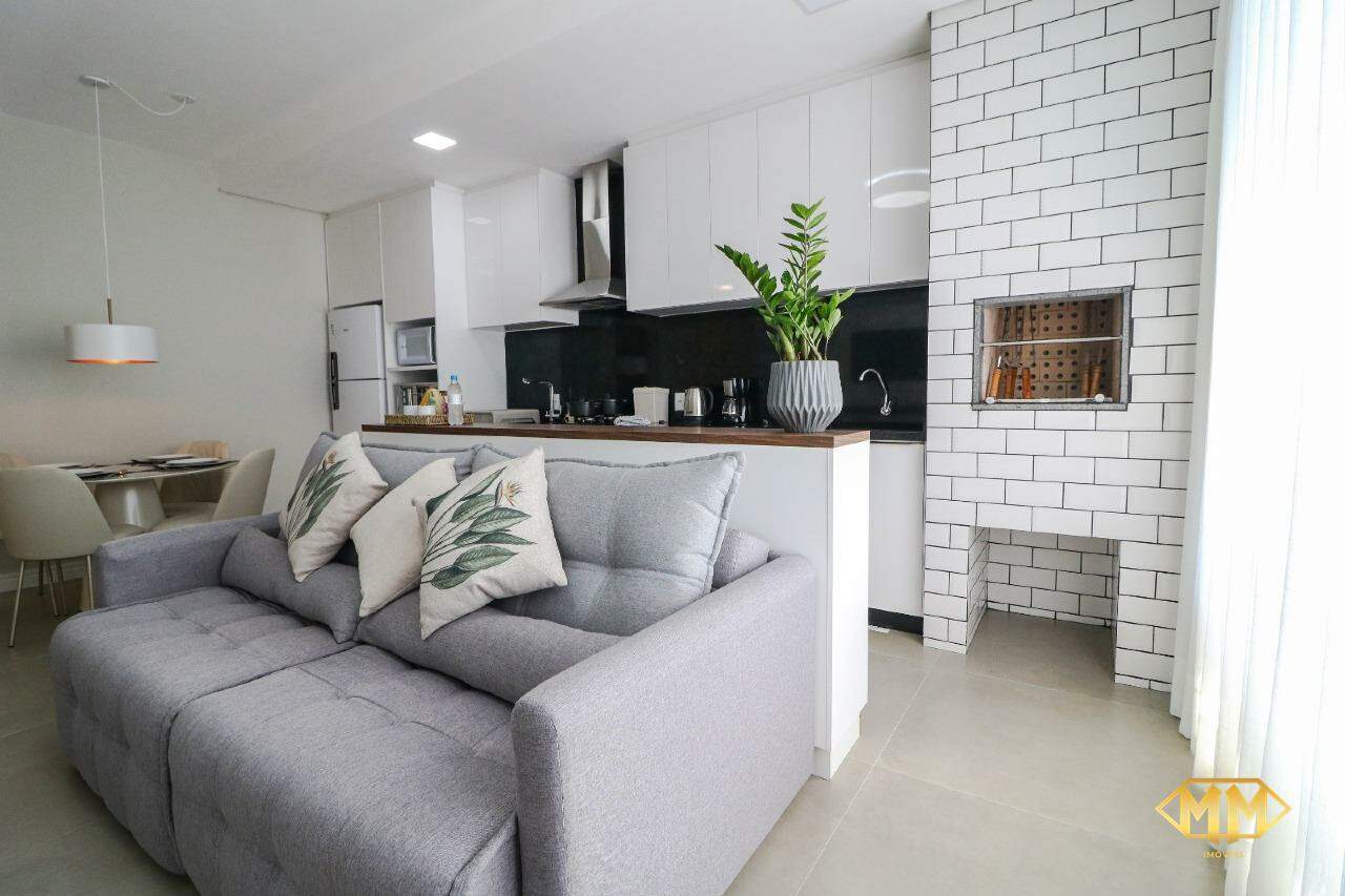 Apartamento à venda no Ingleses do Rio Vermelho: 