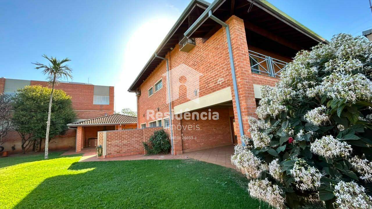 Casa à venda no Jardim Lavínia: 