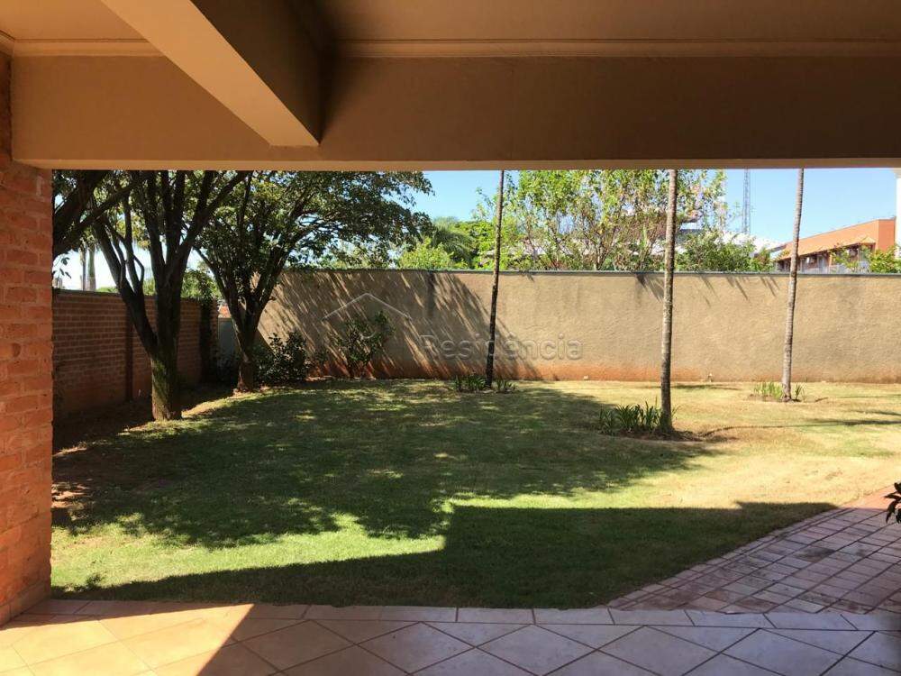 Casa à venda no Jardim Lavínia: 