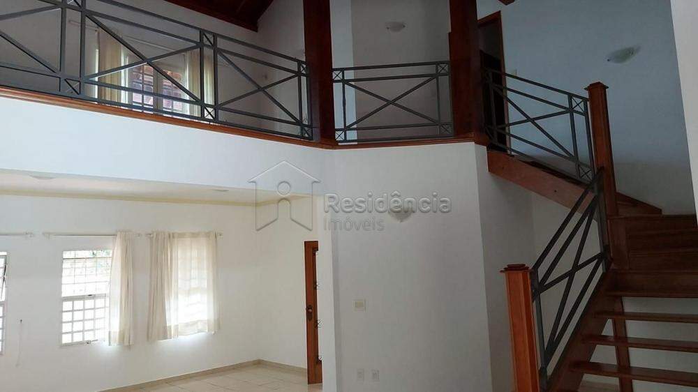 Casa à venda no Jardim Lavínia: 