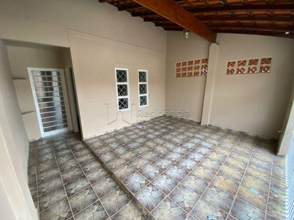 Casa para aluguel no Conj. Hab. Jacinto Pisani (Projeto Cem): 