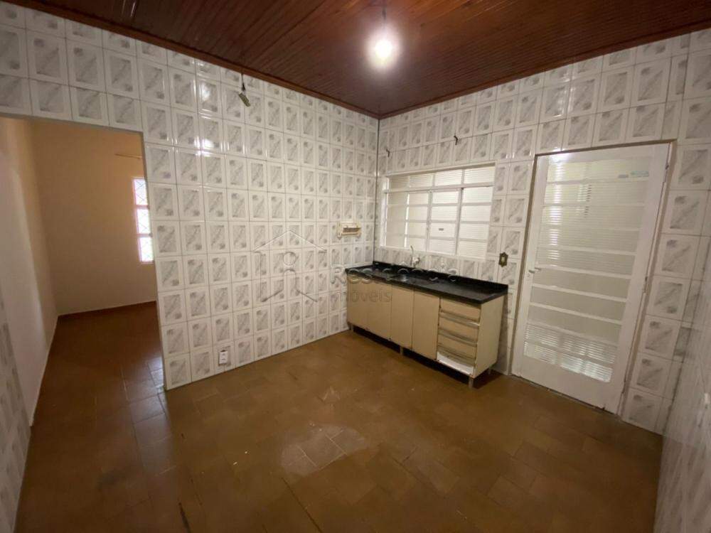 Casa para aluguel no Conj. Hab. Jacinto Pisani (Projeto Cem): 