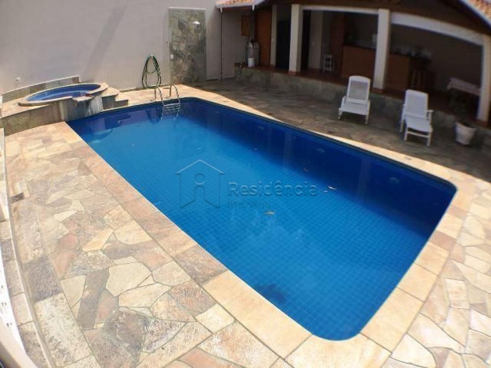 Casa à venda no Centro: 