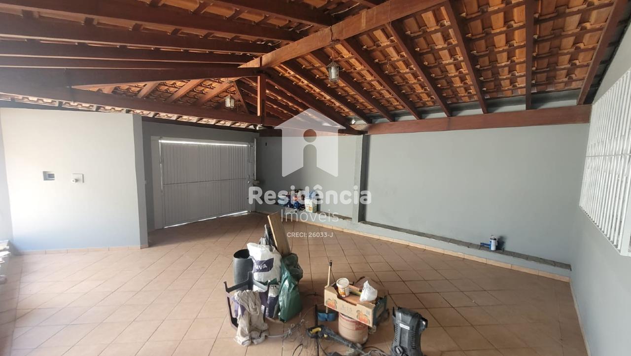 Casa à venda no Jardim Lavínia: 