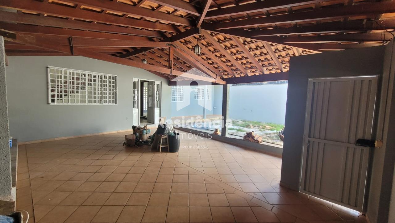 Casa à venda no Jardim Lavínia: 