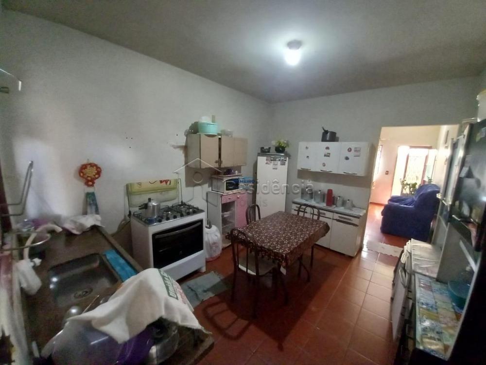 Casa à venda no Conjunto Habitacional Francisco Garófalo: 